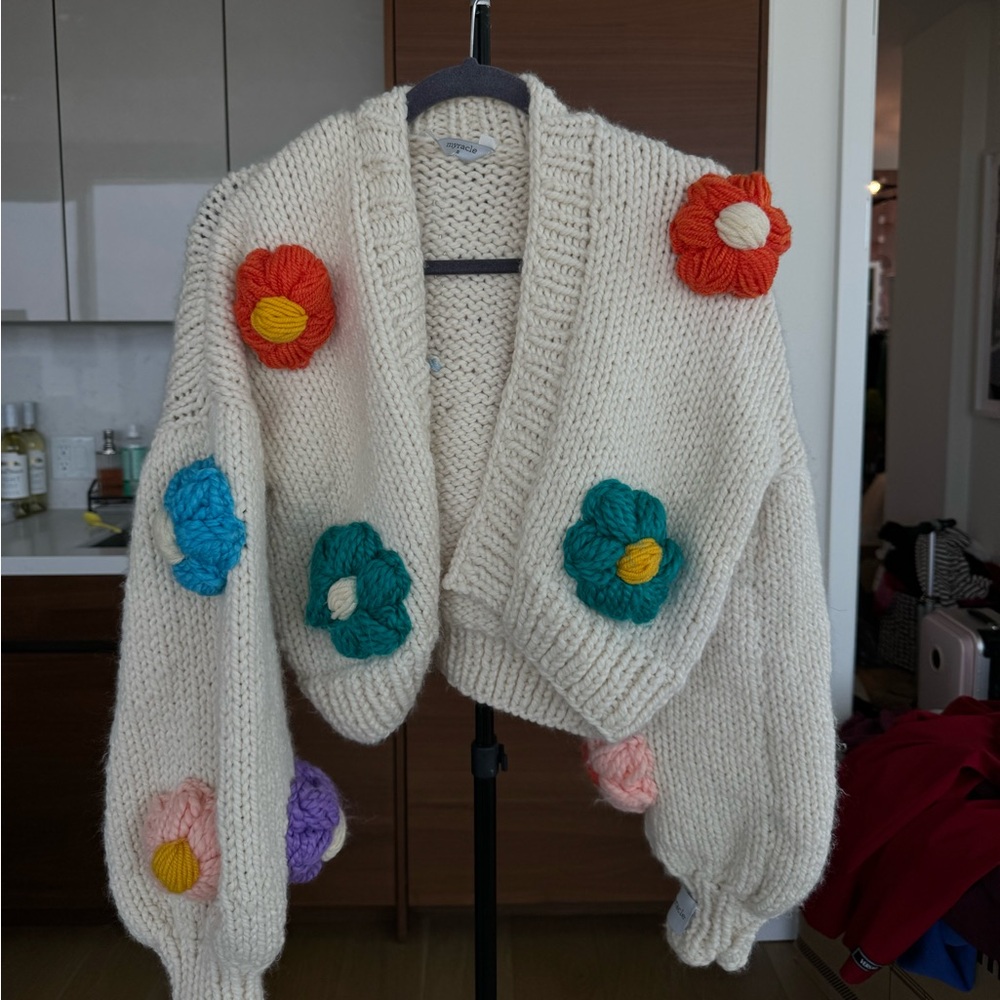 Heavy knit flower cardigan